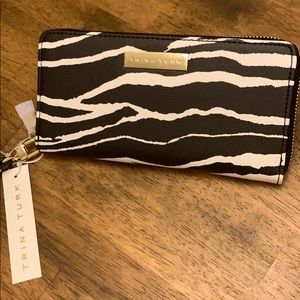 Trina Turk NWT Zebra Wristlet